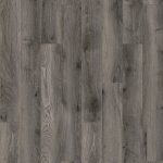 Tomahawk Oak 8mm flooring close up