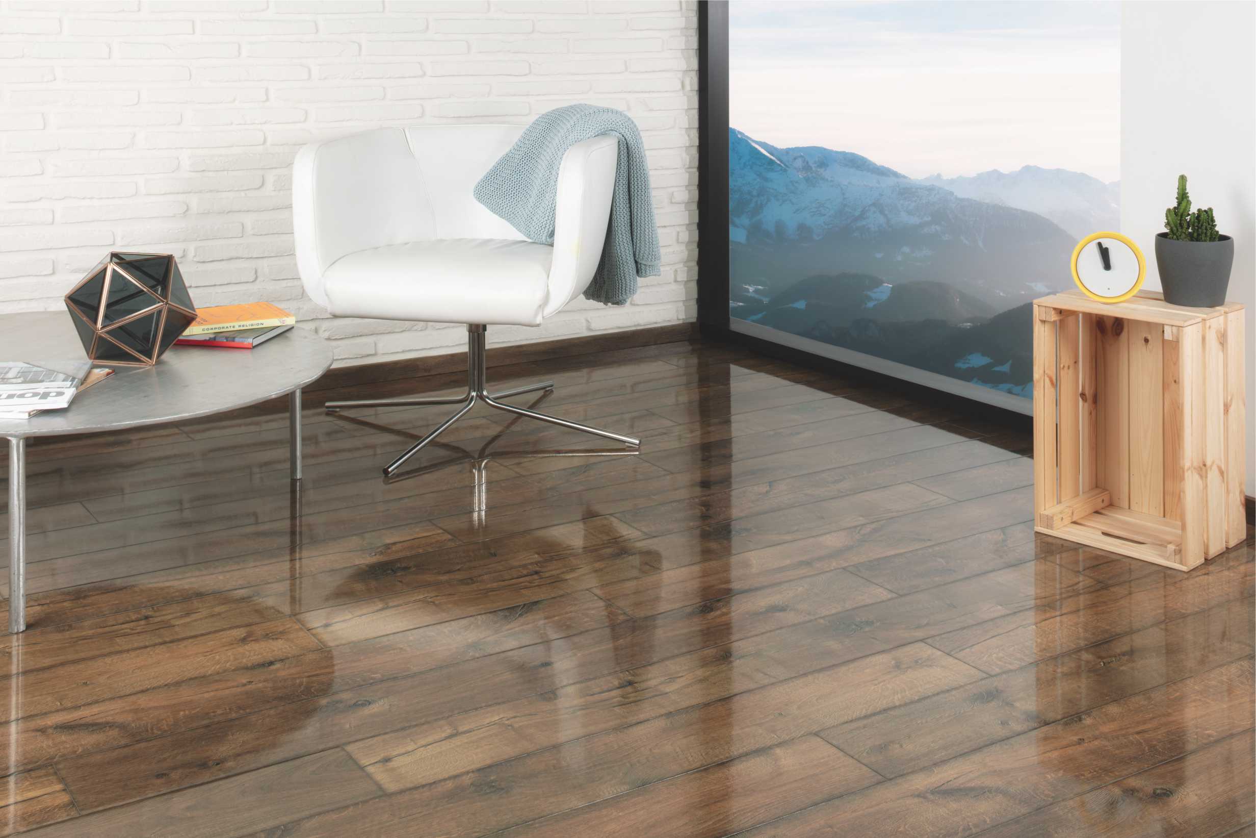 Oak Posino 8mm flooring room view